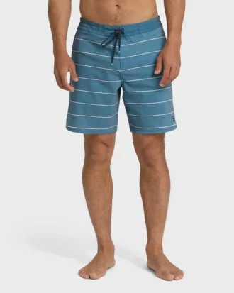Boardshorts 73 Lo Tides de 18″