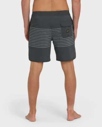 Boardshorts 73 Lo Tides de 18″