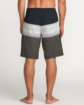 Boardshorts All Day Stripe Pro Performance de 50 cm
