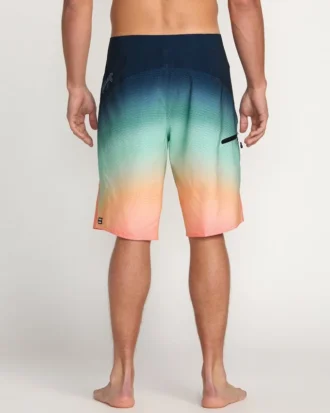 Boardshorts Fluid Pro Performance de 21″