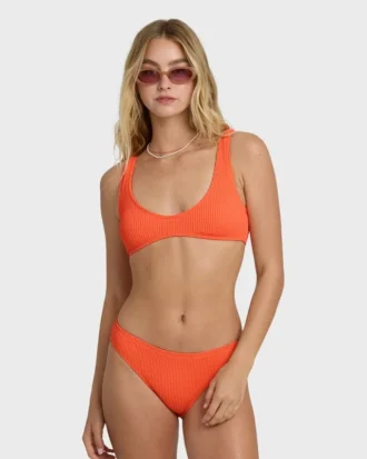 Braguitas de bikini de verano con corte asimétrico