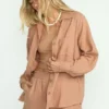 Camisas de manga larga Sweet Swell Camisas de manga larga Sweet Swell