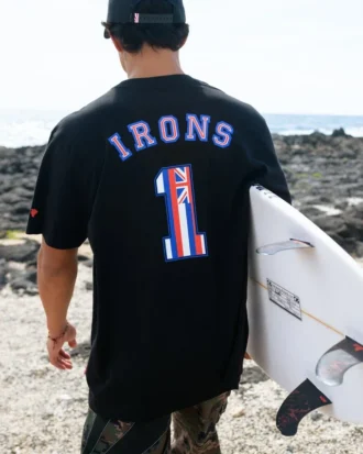 Camiseta de manga corta A.I. Champ Premium en pantalones cortos