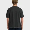 Camiseta de manga corta Bad Dog Og en pantalones cortos