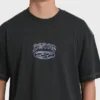 Camiseta de manga corta Bad Dog Og en pantalones cortos
