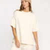 Camiseta de manga corta Cass para pantalones cortos