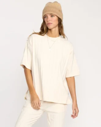 Camiseta de manga corta Cass para pantalones cortos