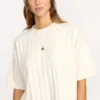 Camiseta de manga corta Cass para pantalones cortos