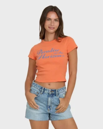 Camiseta de manga corta Paradise Horizon en pantalón corto