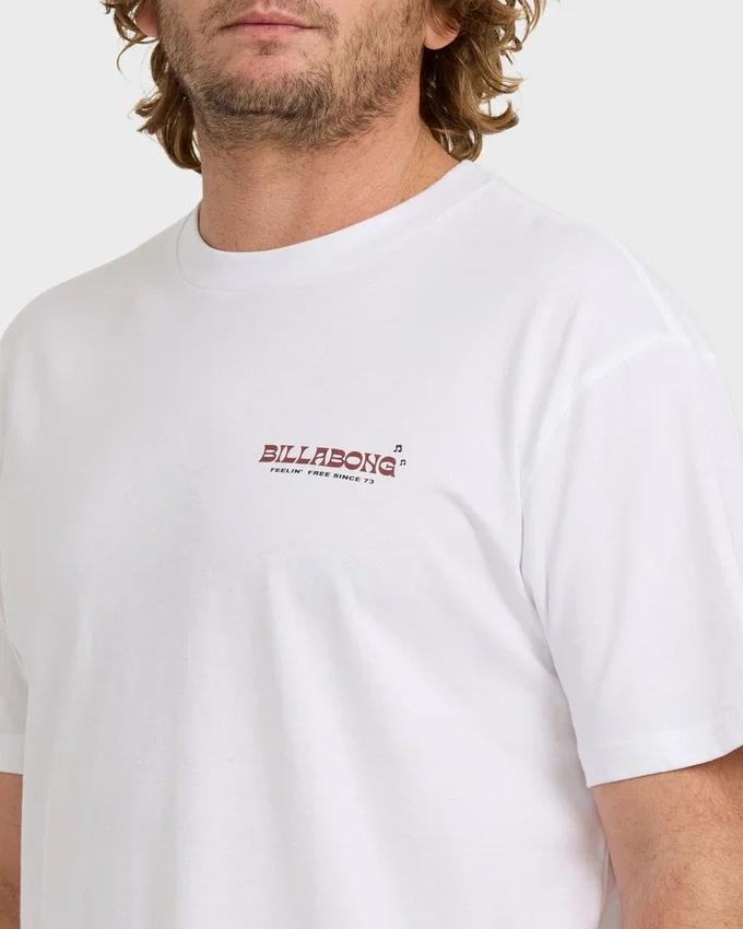 Camiseta de manga corta premium Under the Sun Camiseta de manga corta premium Under the Sun