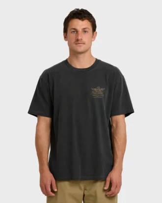 Camiseta de manga corta regular Wingspan Garage