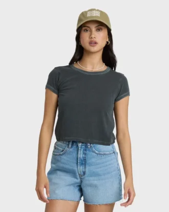 Camiseta de punto de manga corta Daily T en pantalones cortos