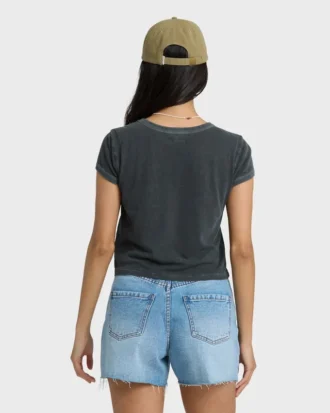 Camiseta de punto de manga corta Daily T en pantalones cortos