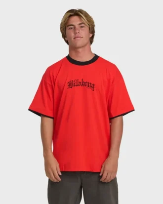 Camiseta de punto de manga corta Immortal Tipper en pantalones cortos