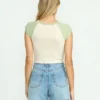 Camiseta raglán de manga corta Paradise con pantalones cortos