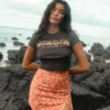 Falda estampada con lavado ondulado