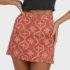 Falda estampada con lavado ondulado