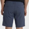Pantalones cortos híbridos sumergibles Primary de 18″ Pantalones cortos híbridos sumergibles Primary de 18″