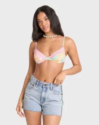 Pantalones cortos vaqueros con ribete