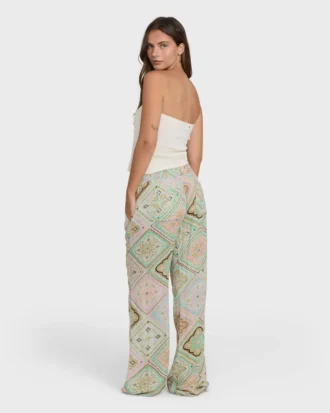 Pantalones estampados New Waves 2