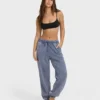Pantalones jogger con lavado salino Pantalones jogger con lavado salino