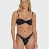 Top de bikini bandeau con lazo tipo pañuelo «Eye on You» Top de bikini bandeau con lazo tipo pañuelo «Eye on You»