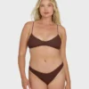 Top de bikini bralette en V Twisted Tides Top de bikini bralette en V Twisted Tides