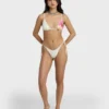 Top de bikini triangular Sunny Shore Tall Slide