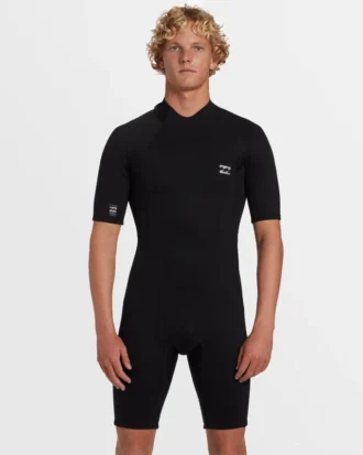 Traje de primavera de pantalones cortos con cremallera trasera y costuras planas de 2 mm