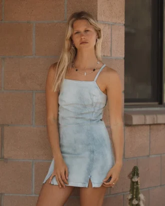 Vestido de denim lavado con sal Jade