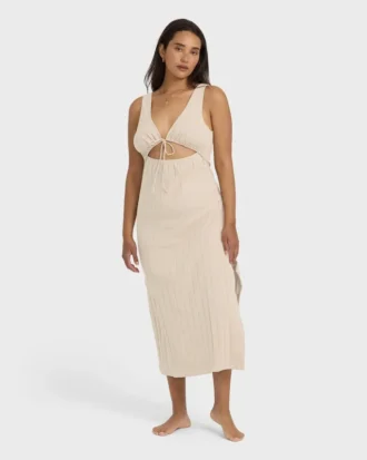 Vestido midi de punto con tirantes