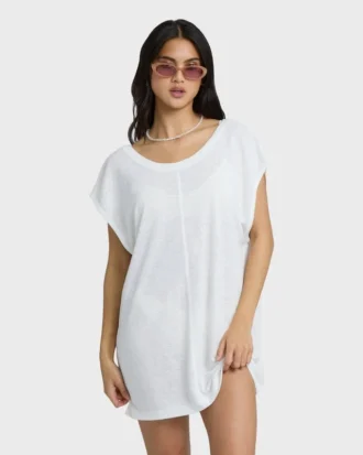 Vestido mini de pantalones cortos Hallow Wave
